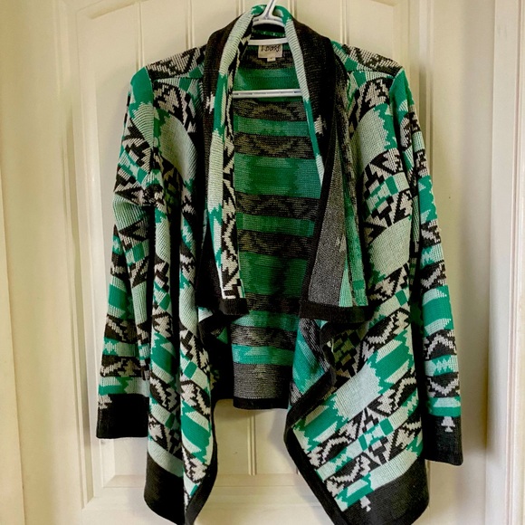 Aztec design sweater - Picture 1 of 2